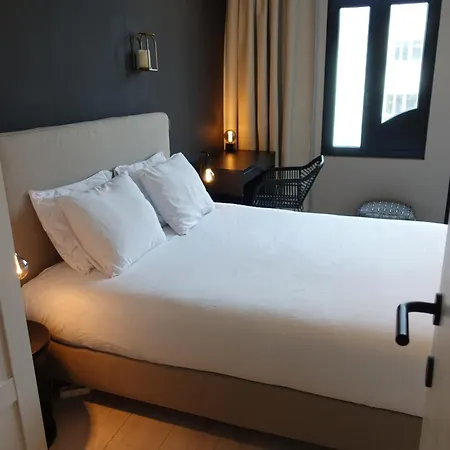 Apartament 3 Luxury Design With Airconditioning, Close To St-pieters Station Gandawa